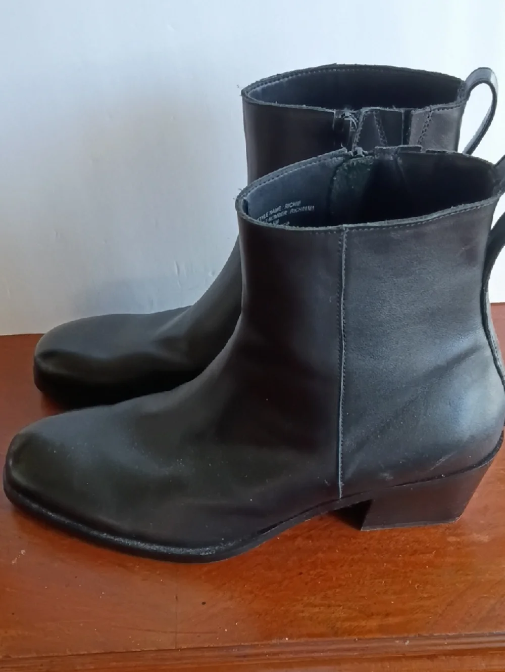 Steve Madden cool black